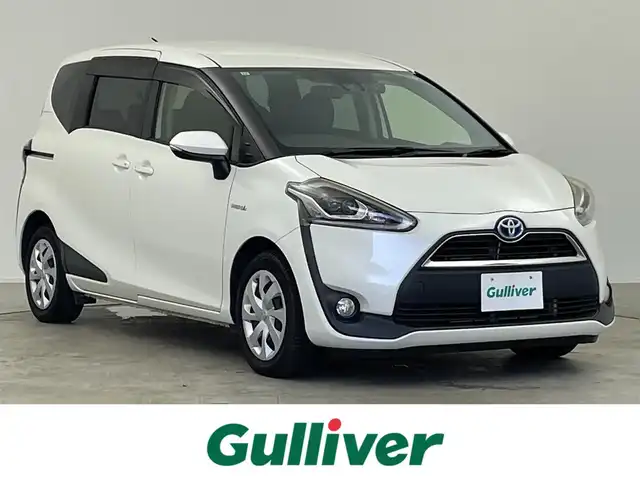 トヨタ シエンタ ハイブリッド G 千葉県 2017(平29)年 8.5万km ホワイトパールクリスタルシャイン トヨタセーフティセンス/・衝突軽減ブレーキ/・レーンキープアシスト/純正7インチナビ/・型番：NSZT-W66T/・CD/DVD/SD/フルセグ/Bluetooth/・ビルトインETC/・バックカメラ/両側電動ドア　両側パワースライドドア/前席シートヒーター/LEDヘッドライト/フォグランプ/オートライト/スマートキー/スペアキー/プッシュスタートボタン/オートエアコン/3列シート　ウォークスルー/フロアマット/電動格納ミラー/ステアリングリモコン　ステアリングスイッチ