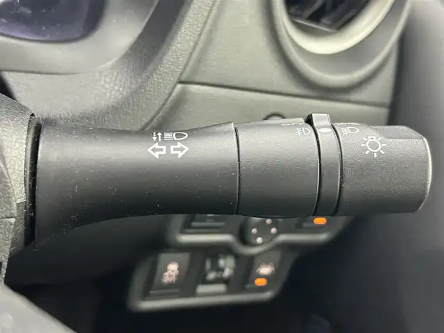 日産 ノート X DIG－S Vセレ +セーフ 熊本県 2015(平27)年 4.6万km シャイニングブルー 社外SDナビCN-RS01WD/Bluetooth接続/フルセグTV/全方位カメラ/ETC/前方ドライブレコーダー/衝突被害軽減システム/レーンキープアシスト/アイドリングストップ/横滑り防止/前後クリアランスソナー/純正15インチアルミホイール/サイドバイザー/フォグランプ/オートライト/純正フロアマット/取扱説明書/保証書