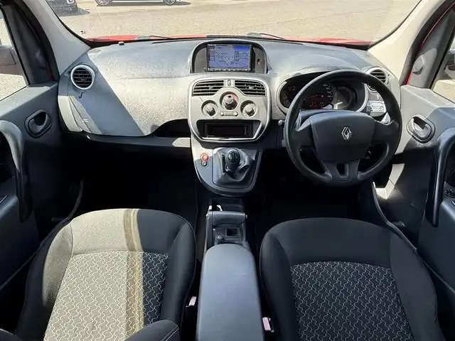 ルノー カングー アクティフ 静岡県 2015(平27)年 6.5万km 赤 両側スライドドア/社外ナビ/・CD/・Bluetooth/・ワンセグTV/キーレスキー/純正フロアマット/純正15インチアルミホイール/HIDヘッドライト