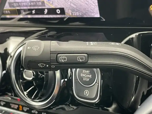 メルセデス・ベンツ Ｂ１８０ 愛知県 2021(令3)年 2.5万km ポーラホワイト ・18インチAMGアルミ/・革巻ステアリング/・マルチビームLEDヘッドライト/・アダプティブハイビームアシストプラス/・アクティブブレーキアシスト/・アクティブディスタンスアシスト・ディストロニック/・ブラインドスポットアシスト/・レーンキーピングアシスト/・アクティブステアリングアシスト/・ハーフレザーシート/・10.25インチディスプレイ/・フルセグTV/・メモリー付パワーシート（前席）/・シートヒーター （前席）/・パワーバックドア/・純正ドライブレコーダー/・ETC
