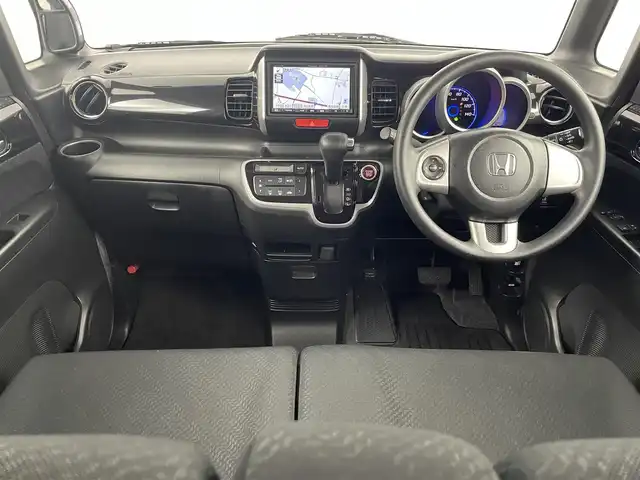 ホンダ Ｎ ＢＯＸ カスタム G Lパッケージ 埼玉県 2012(平24)年 4.3万km ポリッシュドメタルメタリック 社外ナビ　/　　AM/FM/ＣＤ／ＤＶＤ／ＢＴ　/バックカメラ/前方ドライブレコーダー　/パワースライドドア　/ステアリングリモコン　/純正フロアマット　/社外アルミホイール　/オートライト　/キセノンヘッドライト　/フロントフォグランプ/ウィンカーミラー/ドアバイザー/プッシュスタート/スマートキー