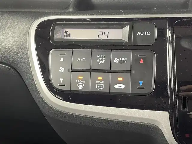 ホンダ Ｎ ＢＯＸ カスタム G Lパッケージ 埼玉県 2012(平24)年 4.3万km ポリッシュドメタルメタリック 社外ナビ　/　　AM/FM/ＣＤ／ＤＶＤ／ＢＴ　/バックカメラ/前方ドライブレコーダー　/パワースライドドア　/ステアリングリモコン　/純正フロアマット　/社外アルミホイール　/オートライト　/キセノンヘッドライト　/フロントフォグランプ/ウィンカーミラー/ドアバイザー/プッシュスタート/スマートキー