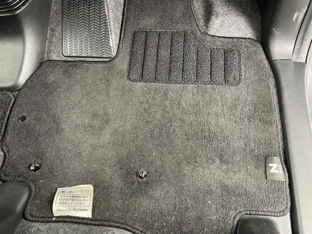 ホンダ Ｎ ＢＯＸ カスタム G Lパッケージ 埼玉県 2012(平24)年 4.3万km ポリッシュドメタルメタリック 社外ナビ　/　　AM/FM/ＣＤ／ＤＶＤ／ＢＴ　/バックカメラ/前方ドライブレコーダー　/パワースライドドア　/ステアリングリモコン　/純正フロアマット　/社外アルミホイール　/オートライト　/キセノンヘッドライト　/フロントフォグランプ/ウィンカーミラー/ドアバイザー/プッシュスタート/スマートキー