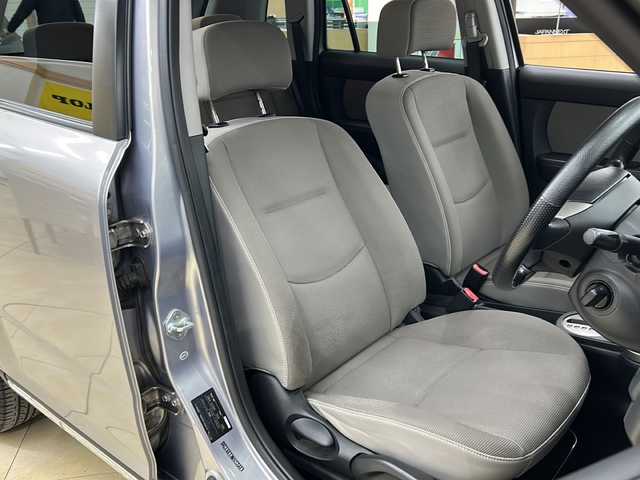 マツダ ベリーサ e－4WD 道央・札幌 2004(平16)年 4万km モイストシルバーメタリック ・4WD/・純正CD/MD/・キーフリーシステム/・電格ミラー/・フロントフォグ/・冬タイヤ社外14インチAW積込