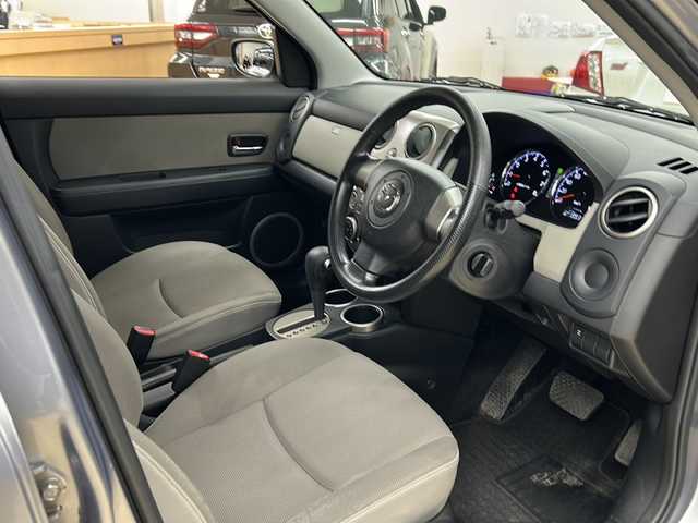 マツダ ベリーサ e－4WD 道央・札幌 2004(平16)年 4万km モイストシルバーメタリック ・4WD/・純正CD/MD/・キーフリーシステム/・電格ミラー/・フロントフォグ/・冬タイヤ社外14インチAW積込