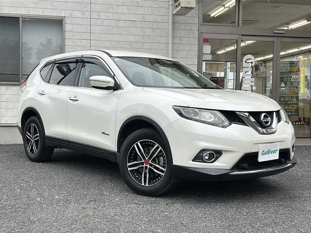 日産 エクストレイル ハイブリッド 20X エマージェンシーブレーキ 埼玉県 2016(平28)年 5.8万km ブリリアントホワイトパール ワンオーナー　/ＥＴＣ　/バックカメラ　/純正ナビ　/純正フロア　/純正オーディオ　/シートヒータ　/ＴＶ／ＦＭ／ＡＭ／ＳＤ／ＡＵＸ／ＢＴ／ＤＶＤ／ＣＤ　/ＨＤＣ　/横滑り防止　/電動リアゲート/Pスタート/レーダー探知機/オートミラ/センターデフロック/レーザーシート/４WD/スマートキー/スペアキー1本　/保証書　/取扱説明書