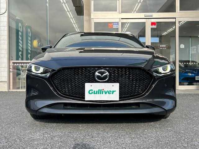 マツダ マツダ３ファストバック XD プロアクティブ 埼玉県 2021(令3)年 7万km マシーングレープレミアムM 全方位カメラ/ドライブレコーダー/ブラインドスポットモニター/オートワイパー/ヘッドアップディスプレイ/純正フロアマット/Bluetooth/レーダークルーズコントロール/ETC/アイドリングストップ/オートマチックハイビーム/純正アルミホイール/スペアキー