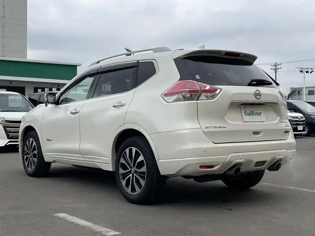 日産 エクストレイル ハイブリッド モード・プレミア オーテック30th 東京都 2017(平29)年 4.2万km ブリリアントホワイトパール 純正ナビ　/バックカメラ　/Ｂｌｕｅｔｏｏｔｈ　/ＣＤ　/サンルーフ　/シートヒーター　/電動リアゲート　/ＥＴＣ　/前後ドライブレコーダー　/ルーフレール　/衝突被害軽減システム　/横滑り防止装置　/オートライト