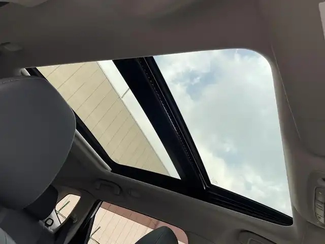 日産 エクストレイル ハイブリッド モード・プレミア オーテック30th 東京都 2017(平29)年 4.2万km ブリリアントホワイトパール 純正ナビ　/バックカメラ　/Ｂｌｕｅｔｏｏｔｈ　/ＣＤ　/サンルーフ　/シートヒーター　/電動リアゲート　/ＥＴＣ　/前後ドライブレコーダー　/ルーフレール　/衝突被害軽減システム　/横滑り防止装置　/オートライト