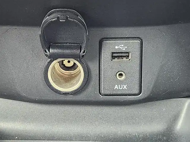 日産 エクストレイル 20X ブラックエクストリーマーX エマB 愛知県 2017(平29)年 6.5万km ダイヤモンドブラック 純正ナビ/アラウンドビューモニター/エマージェンシーブレーキ/車線逸脱警報機能/クルーズコントロール/純正17インチアルミホイール/LEDヘッドライト/ドライブレコーダー/ハーフレザーシート/シートヒーター/スマートキー/プッシュスタート/電動格納ミラー/ETC