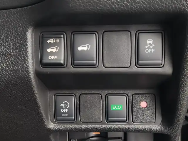 日産 エクストレイル 20X ブラックエクストリーマーX エマB 愛知県 2017(平29)年 6.5万km ダイヤモンドブラック 純正ナビ/アラウンドビューモニター/エマージェンシーブレーキ/車線逸脱警報機能/クルーズコントロール/純正17インチアルミホイール/LEDヘッドライト/ドライブレコーダー/ハーフレザーシート/シートヒーター/スマートキー/プッシュスタート/電動格納ミラー/ETC