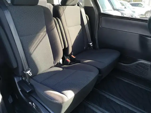 トヨタ ノア ハイブリッド X 茨城県 2014(平26)年 6.9万km ブラック 純正ナビ/【AM・FM・CD・DVD・SD・TV・DS・BT】/フリップダウンモニター/両側パワスラ/ETC/Bカメラ/前後コーナーセンサー/オートライト/LEDライト/オートエアコン/後席AAC/ステリモ/フロアマット/純正アルミホイール/電格ミラー/ウインカーミラー/ドアバイザー