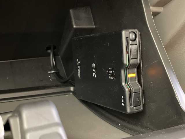 スズキ エブリイ PA リミテッド 福井県 2023(令5)年 2万km スペリアホワイト セーフティサポート/・デュアルカメラブレーキサポート/・後退時ブレーキサポート/・車線逸脱警報機能/・ハイビームアシスト/ETC/ドライブレコーダー/オートライト/オーバーヘッドシェルフ/純正フロアマット/USB充電×2/リモコンキー/アイドリングストップ/純正ドアバイザー