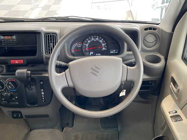 スズキ エブリイ PA リミテッド 福井県 2023(令5)年 2万km スペリアホワイト セーフティサポート/・デュアルカメラブレーキサポート/・後退時ブレーキサポート/・車線逸脱警報機能/・ハイビームアシスト/ETC/ドライブレコーダー/オートライト/オーバーヘッドシェルフ/純正フロアマット/USB充電×2/リモコンキー/アイドリングストップ/純正ドアバイザー