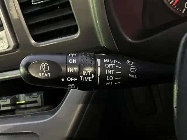 トヨタ ウィッシュ X 三重県 2005(平17)年 12.5万km スーパーホワイトⅡ ♪キーレス/♪LEDヘッドライト/♪ドライブレコーダー/♪フロアマット/♪ドアバイザー/♪プライバシーガラス/♪電格ミラー/♪ETC