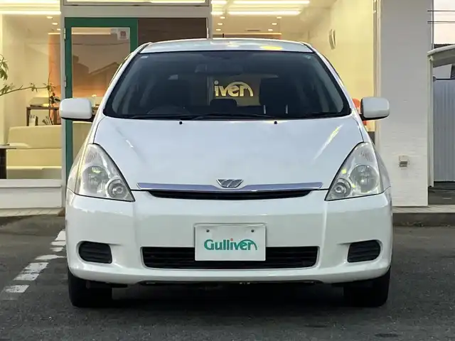 トヨタ ウィッシュ X 三重県 2005(平17)年 12.5万km スーパーホワイトⅡ ♪キーレス/♪LEDヘッドライト/♪ドライブレコーダー/♪フロアマット/♪ドアバイザー/♪プライバシーガラス/♪電格ミラー/♪ETC