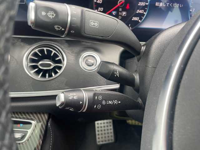 メルセデス・ベンツ Ｅ４００ 4マチック クーペ スポーツ 青森県 2018(平30)年 4.9万km ダイヤモンドホワイト 4WD/サンルーフ/Burmesterプレミアムサウンド/スペシャルメタリックペイント（オプションカラー）/マルチビームLEDライト/エアバランスパッケージ/ツインターボ/アクティブクルーズコントロール/ヘッドアップディスプレイ/オートマティックベルトフィーダー/レザーシート/前席シートベンチレーター/前席エアシート/前席パワーシート（D/N席メモリー付）/インテリジェンスライトシステム/アンビエントライト/レーンキープ/ステアリングアシスト/パークアシスト/プレセーフ/純正HDDナビ/（TV/USB/SD/Bluetooth）/フルセグTV/フロント/バック/サイド/全方位カメラ/AMG仕様20インチアルミホイール/ウインカーミラー/盗難防止/前後コーナーセンサー/電動パーキングブレーキ/パワーバックドア/ETC/プッシュスタートシステム/スペアキー/保証書/取扱説明書