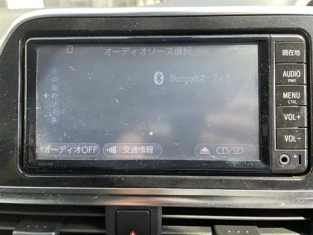 トヨタ シエンタ G 神奈川県 2018(平30)年 3.6万km シルバーM ワンオーナー/両側パワースライドドア/セーフティセンスC/・プリクラッシュセーフティシステム/・レーンディパーチャーアラート/・先行車発進告知機能/前席シートヒーター/純正SDナビ・ワンセグTV/　CD/SD/Bluetooth/バックカメラ/プッシュスタート/スマートキー×２/ビルトインETC/新車時保証書/取扱説明書