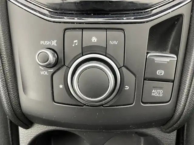 マツダ ＣＸ－５ XD プロアクティブ 富山県 2017(平29)年 6.1万km ジェットブラックマイカ 純正ナビ（AM/FM/CD/DVD/SD/USB/BT）/フルセグTV/バックカメラ/ヘッドアップディスプレイ/アダプティブクルーズコントロール/衝突被害軽減ブレーキ/レーンキープアシスト/オートマチックハイビーム/LEDヘッドライト/コーナーセンサー前後/ステアリングヒーター/前席シートヒーター/前席パワーシート/ドライブレコーダー/ビルトインETC/オートブレーキホールド/スマートキー/プッシュスタート/アイドリングストップ/純正フロアマット