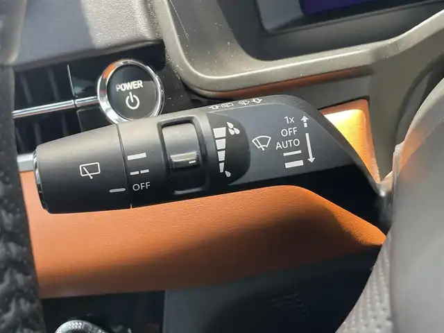 三菱 アウトランダー ＰＨＥＶ P 千葉県 2022(令4)年 4.2万km ブラックダイヤモンド ワンオーナー/衝突軽減ブレーキ/全方位カメラ/純正１２．３インチナビ/ＢＯＳＥサウンド/置くだけ充電/パワーバックドア/黒レザーシート/シートヒーター　/ステアリングヒーター/ＬＥＤヘッドライト