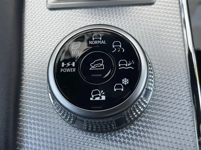 三菱 アウトランダー ＰＨＥＶ P 千葉県 2022(令4)年 4.2万km ブラックダイヤモンド ワンオーナー/衝突軽減ブレーキ/全方位カメラ/純正１２．３インチナビ/ＢＯＳＥサウンド/置くだけ充電/パワーバックドア/黒レザーシート/シートヒーター　/ステアリングヒーター/ＬＥＤヘッドライト