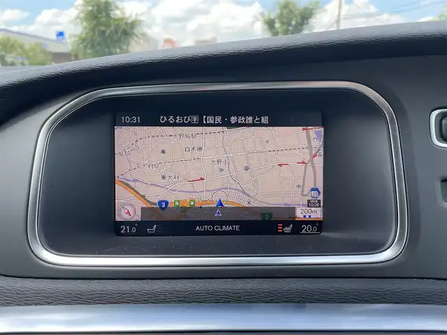 ボルボ Ｖ４０ D4 インスクリプション 福岡県 2017(平29)年 5.8万km ブラック 純正7型HDDナビ（フルセグTV/CD/DVD/BT）バックモニターレーダークルコンコーナーセンサーブラインドスポットパーキングアシストETC前後ドラレコシートヒーターハンドルヒーター純正LEDヘッドライト純正17インチアルミホイール純正フロアマットパワーシートプッシュスタートスマートキー