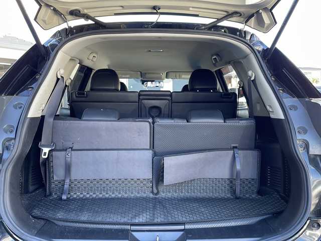 日産 エクストレイル 20X エクストリーマーX Eブレーキ 長野県 2014(平26)年 5.2万km ダイヤモンドブラック 禁煙車/・車線逸脱防止支援システム/・後側方車両検知警報/・後退時車両検知警報/・インテリジェントエマージェンシーブレーキ/・インテリジェントアラウンドビューモニター/4×4i【2WD切替可】/純正ナビ（CD/フルセグTV/Bluetooth/AUX）/ビルトインETC/クルーズコントロール/革巻きステアリング/ステアリングスイッチ/シートヒーター（D・N席）/フォグランプ/オートライト/スマートキー/Pスタート/電動格納ミラー/純正17インチAW/純正フロアマット