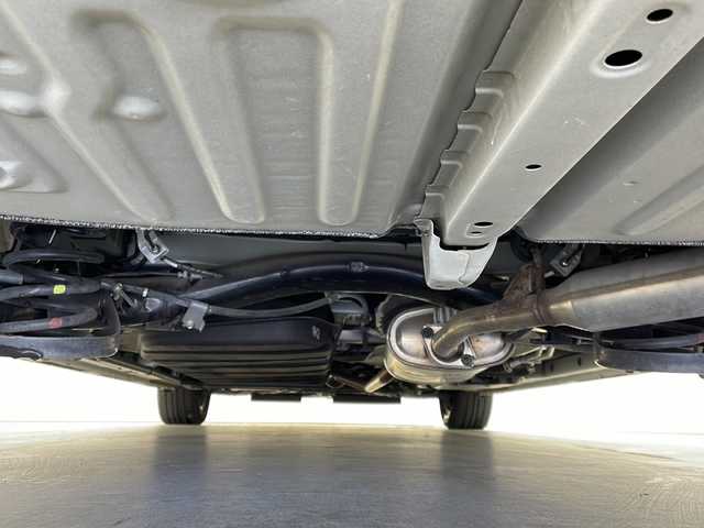 トヨタ ノア ハイブリッド Si ダブルバイビーⅡ 栃木県 2019(令1)年 1.6万km ホワイトパールクリスタルシャイン トヨタセーフティーセンス/・プリクラッシュセーフティ/・レーンディパーチャーアラート/・オートハイビーム/クルーズコントロール/純正ナビ/（CD/DVD/SD/BT/HDMI)/フルセグTV/バックモニター/ハーフレザーシート/・前席シートヒーター/両側パワースライドドア/LEDヘッドライト/フォグランプ/アイドリングストップ/横滑り防止装置/ビルトインETC/ステアリングスイッチ/プッシュスタート/スマートキー/純正16インチアルミホイール/純正フロアマット/後席ロールサンシェード/シートバックテーブル
