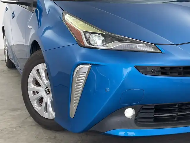 トヨタ プリウス A 新潟県 2020(令2)年 9.5万km ブルーM 純正メモリナビ【NSZT-Y68T】/　フルセグTV/Bluetooth/CD/DVD/レーダークルーズコントロール/衝突被害軽減ブレーキ/レーンキープアシスト/ブラインドスポットモニター/リヤクロストラフィックアラート/パーキングサポートブレーキ/前後コーナーセンサー/D席パワーシート/前後ドライブレコーダー/バックモニター/ビルトインETC/横滑り防止装置/ヘッドアップディスプレイ/LEDヘッドライト/オートマチックハイビーム/オートライト/ステアリングスイッチ