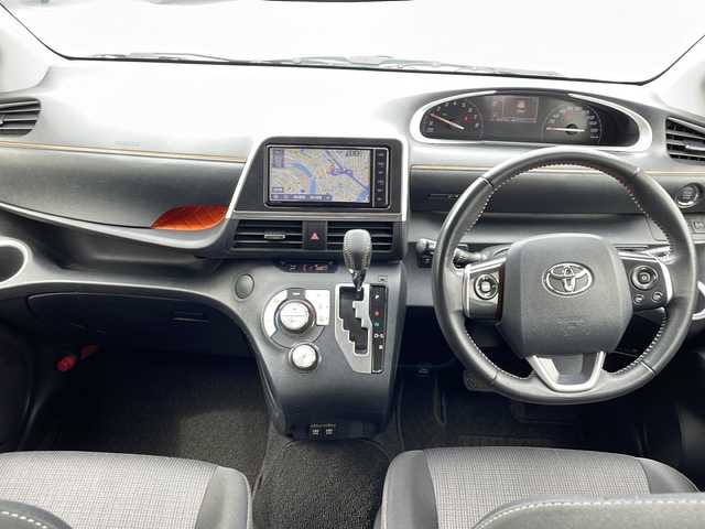トヨタ シエンタ G 新潟県 2020(令2)年 8.6万km ホワイトパールクリスタルシャイン ワンオーナー/４WD/純正SDナビ/（DTV/DVD/Bluetooth）/衝突軽減/パーキングサポートブレーキ/コーナーセンサー/車線逸脱警報/全周囲カメラ/ドライブレコーダー/ETC/両側パワースライドドア/ステアリングスイッチ/フロアマット/ヘッドライトレベライザー/オートハイビーム/ウィンカーミラー/電格ミラー/ドアバイザー