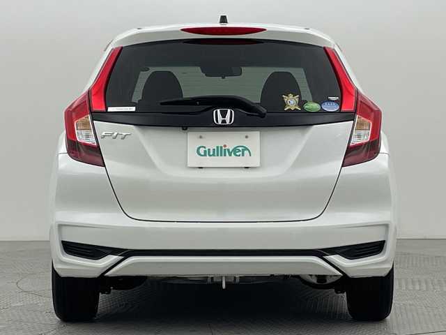 ホンダ フィット 13G L ホンダセンシング 新潟県 2019(平31)年 1.6万km プラチナホワイトパール ホンダセンシング/純正8インチSDナビ/　CD/DVD/Bluetooth/フルセグTV/バックカメラ/レーダークルーズコントロール/LEDヘッドライト/LEDフォグランプ/電格ミラー/ウィンカーミラー/ドラレコ/スマートキー/ビルトインETC