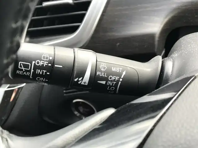 ホンダ ジェイド ハイブリッド X 宮城県 2016(平28)年 7万km モダンスティールM 純正ナビ/フルセグTV/Bluetooth/バックカメラ/左サイドカメラ/衝突被害軽減ブレーキ/レーンキープアシスト/レーダークルーズコントロール/ハーフレザーシート/ステアリングスイッチ/革巻きステアリング/プッシュスタート/スマートキー/スペアキー１本/LEDヘッドライト/オートライト/ETC