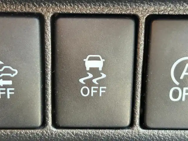 ダイハツ ムーヴ カスタム RS ハイパー SAⅡ 静岡県 2017(平29)年 7.3万km ディープブルークリスタルマイカ スマートアシストII/・車線逸脱警報機能/・誤発進抑制機能（後方）/・横滑り防止システム/・衝突軽減システム/純正メモリーナビ/FM/AM/CD/DVD/Bluetooth/フルセグTV/バックカメラ/ドラレコ/純正フロアマット/LEDヘッドライト/オートライト/コーナーセンサー/純正15AW