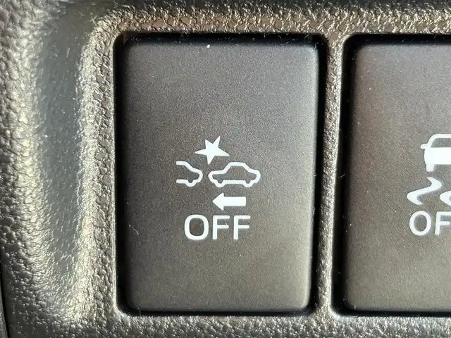 ダイハツ ムーヴ カスタム RS ハイパー SAⅡ 静岡県 2017(平29)年 7.3万km ディープブルークリスタルマイカ スマートアシストII/・車線逸脱警報機能/・誤発進抑制機能（後方）/・横滑り防止システム/・衝突軽減システム/純正メモリーナビ/FM/AM/CD/DVD/Bluetooth/フルセグTV/バックカメラ/ドラレコ/純正フロアマット/LEDヘッドライト/オートライト/コーナーセンサー/純正15AW