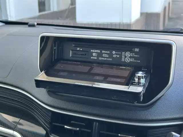 ダイハツ ムーヴ カスタム RS ハイパー SAⅡ 静岡県 2017(平29)年 7.3万km ディープブルークリスタルマイカ スマートアシストII/・車線逸脱警報機能/・誤発進抑制機能（後方）/・横滑り防止システム/・衝突軽減システム/純正メモリーナビ/FM/AM/CD/DVD/Bluetooth/フルセグTV/バックカメラ/ドラレコ/純正フロアマット/LEDヘッドライト/オートライト/コーナーセンサー/純正15AW