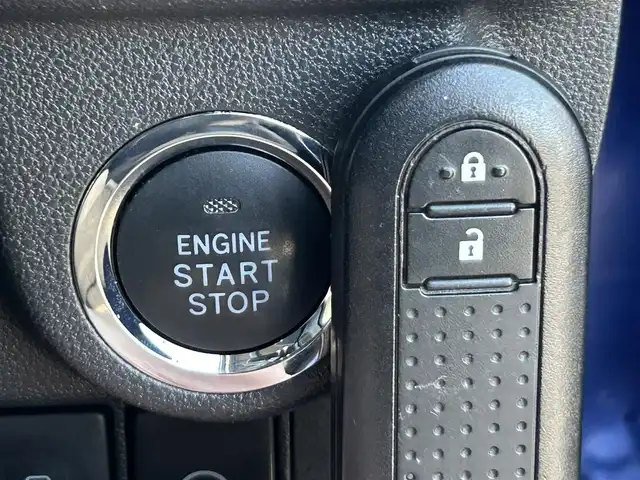 ダイハツ ムーヴ カスタム RS ハイパー SAⅡ 静岡県 2017(平29)年 7.3万km ディープブルークリスタルマイカ スマートアシストII/・車線逸脱警報機能/・誤発進抑制機能（後方）/・横滑り防止システム/・衝突軽減システム/純正メモリーナビ/FM/AM/CD/DVD/Bluetooth/フルセグTV/バックカメラ/ドラレコ/純正フロアマット/LEDヘッドライト/オートライト/コーナーセンサー/純正15AW