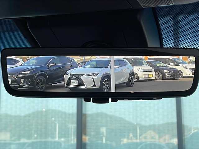 トヨタ アルファード S Cパッケージ 香川県 2020(令2)年 2.6万km ブラック 登録時走行距離25597km/Wサンルーフ/純正9型ディスプレイ（ナビ機能有）/（Bluetooth/USB）/バックカメラ/スペアタイヤ（オプション）/デジタルインナーミラー/トヨタセーフティセンス/・プリクラッシュセーフティ/・アダプティブクルーズコントロール/・レーンディパーチャーアラート/・オートマチックハイビーム/・リヤトラフィックアラート/・パーキングサポートブレーキ/・ロードサインアシスト/ブラインドスポットモニター/クリアランスソナー/nanoe/両側電動スライドドア/ウッドコンビステアリング/ステアリングスイッチ/ステアリングヒーター/黒革シート/前席ベンチレーション（ヒーター/クーラー）/前席パワーシート/運転席メモリー機能/3眼LEDライト/LEDフォグライト/電動パーキングブレーキ/オートブレーキホールド/シーケンシャルウィンカー/純正ビルトインETC/純正18インチアルミホイール/純正ドアバイザー/フロアマット/後席ロールサンシェード/スペアキー/1オーナー/取扱説明書/新車保証書