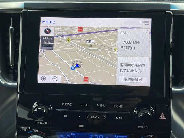 トヨタ アルファード S Cパッケージ 香川県 2020(令2)年 2.6万km ブラック 登録時走行距離25597km/Wサンルーフ/純正9型ディスプレイ（ナビ機能有）/（Bluetooth/USB）/バックカメラ/スペアタイヤ（オプション）/デジタルインナーミラー/トヨタセーフティセンス/・プリクラッシュセーフティ/・アダプティブクルーズコントロール/・レーンディパーチャーアラート/・オートマチックハイビーム/・リヤトラフィックアラート/・パーキングサポートブレーキ/・ロードサインアシスト/ブラインドスポットモニター/クリアランスソナー/nanoe/両側電動スライドドア/ウッドコンビステアリング/ステアリングスイッチ/ステアリングヒーター/黒革シート/前席ベンチレーション（ヒーター/クーラー）/前席パワーシート/運転席メモリー機能/3眼LEDライト/LEDフォグライト/電動パーキングブレーキ/オートブレーキホールド/シーケンシャルウィンカー/純正ビルトインETC/純正18インチアルミホイール/純正ドアバイザー/フロアマット/後席ロールサンシェード/スペアキー/1オーナー/取扱説明書/新車保証書