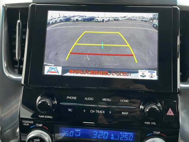 トヨタ アルファード S Cパッケージ 香川県 2020(令2)年 2.6万km ブラック 登録時走行距離25597km/Wサンルーフ/純正9型ディスプレイ（ナビ機能有）/（Bluetooth/USB）/バックカメラ/スペアタイヤ（オプション）/デジタルインナーミラー/トヨタセーフティセンス/・プリクラッシュセーフティ/・アダプティブクルーズコントロール/・レーンディパーチャーアラート/・オートマチックハイビーム/・リヤトラフィックアラート/・パーキングサポートブレーキ/・ロードサインアシスト/ブラインドスポットモニター/クリアランスソナー/nanoe/両側電動スライドドア/ウッドコンビステアリング/ステアリングスイッチ/ステアリングヒーター/黒革シート/前席ベンチレーション（ヒーター/クーラー）/前席パワーシート/運転席メモリー機能/3眼LEDライト/LEDフォグライト/電動パーキングブレーキ/オートブレーキホールド/シーケンシャルウィンカー/純正ビルトインETC/純正18インチアルミホイール/純正ドアバイザー/フロアマット/後席ロールサンシェード/スペアキー/1オーナー/取扱説明書/新車保証書