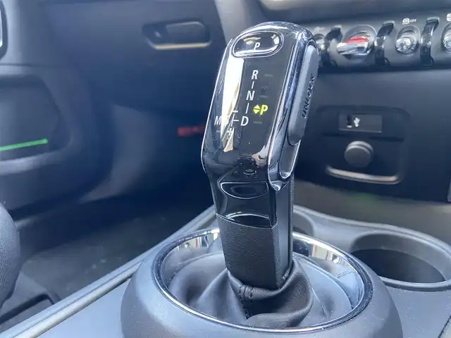ＭＩＮＩ ＢＭＷ ミニ クロスオーバー クーパー D 栃木県 2020(令2)年 3.6万km セージグリーンメタリック ワンオーナー/ACC/ペッパーパッケージ/ドラインビングモード/バックカメラ/純正ナビ/PDC/ユニオンジャックテールランプ/電動リアゲート/ETC/LED/純正17インチAW/社外ドラレコ