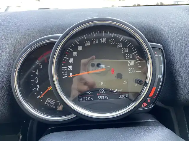 ＭＩＮＩ ＢＭＷ ミニ クロスオーバー クーパー D 栃木県 2020(令2)年 3.6万km セージグリーンメタリック ワンオーナー/ACC/ペッパーパッケージ/ドラインビングモード/バックカメラ/純正ナビ/PDC/ユニオンジャックテールランプ/電動リアゲート/ETC/LED/純正17インチAW/社外ドラレコ