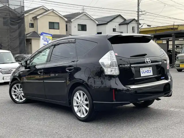 トヨタ プリウス α G ツーリングセレクション 愛知県 2013(平25)年 7.7万km ブラック (株)IDOMが運営する【じしゃロン名古屋鳴海店】の自社ローン専用車両になりますこちらは現金またはオートローンご利用時の価格です。自社ローンご希望の方は別途その旨お申付け下さい/純正HDDナビ/地デジTV/　【DVD/CD再生機能　Bluetooth接続】/格バックカメラ/フリップダウンモニター（V6N-R61C）/革巻きステアリング/ステアリングスイッチ/ETC/LEDヘッドライト/純正17インチアルミホイル/スマートキー