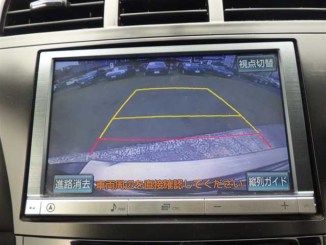 トヨタ プリウス α G ツーリングセレクション 愛知県 2013(平25)年 7.7万km ブラック (株)IDOMが運営する【じしゃロン名古屋鳴海店】の自社ローン専用車両になりますこちらは現金またはオートローンご利用時の価格です。自社ローンご希望の方は別途その旨お申付け下さい/純正HDDナビ/地デジTV/　【DVD/CD再生機能　Bluetooth接続】/格バックカメラ/フリップダウンモニター（V6N-R61C）/革巻きステアリング/ステアリングスイッチ/ETC/LEDヘッドライト/純正17インチアルミホイル/スマートキー