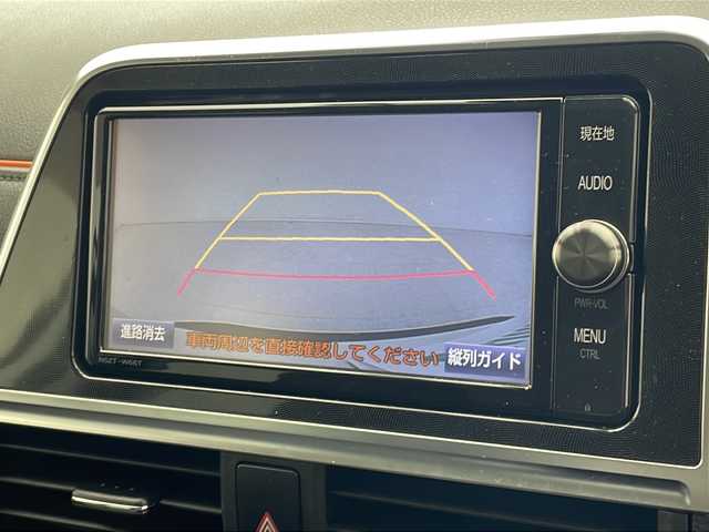 トヨタ シエンタ G 沖縄県 2017(平29)年 8.4万km ホワイトパールクリスタルシャイン 純正ナビ/（フルセグ DVD CD Bluetooth）/バックカメラ/ドライブレコーダー/ETC/両側パワースライドドア/LEDヘッドライト/シートカバー/トヨタセーフティセンス/スマートキー