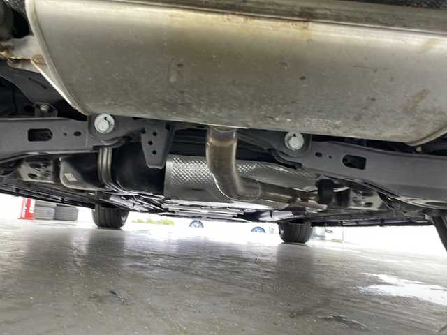 トヨタ カローラツーリング ダブルバイビー 宮城県 2019(令1)年 1.8万km スパークリングブラックパールクリスタルシャイン ワンオーナー/トヨタセーフティーセンス/純正9インチディスプレイオーディオ/(AM/FM/USB/BT/TV/Miracast)/バックカメラ/ETC/前後ドライブレコーダー/レーダークルーズコントロール/BSM/ハーフレザー/シートヒーター/ステアリングヒーター/モデリスタエアロ/プッシュスタート/スマートキー/スペアキー/オートライト/オートマチックハイビーム/LEDヘッドライト/フォグランプ/ヘッドライトレベライザー/ドアバイザー/純正フロアマット/純正17インチアルミホイール