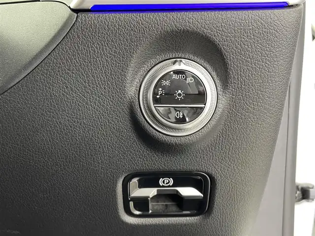 メルセデス・ベンツ Ｃ２２０ｄ 4マチック オールテレイン 大分県 2023(令5)年 9.4万km パール カラーコード【885】オパリスホワイトメタリック/ワンオーナー/4WD/ディーゼルターボ/パノラミックスライディングルーフ/360°ビューモニター/純正ナビ/・フルセグTV、AM/FM、USB/・Bluetooth、AppleCarPlay/ステアリングスイッチ/アダプティブクルーズコントロール/レーンキープアシスト/ブラインドスポットアシスト/ヘッドアップディスプレイ/パーキングアシスト/ステアリングアシスト/アクティブステアリングアシスト/ダウンヒルアシスト/トラフィックサインアシスト/ワイヤレスチャージ/純正LEDライト/・オートライト/オートハイビーム/アンビエントライト(マルチ色)/ブラックレザーシート/・パワーシート/シートヒーターD/N席/パワーリアゲート/純正18インチアルミホイール/保証書、取説、スペアキー有り