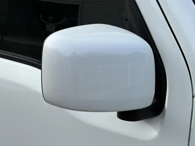 スズキ エブリイ JOINターボ 岩手県 2024(令6)年 1.3万km パールホワイト 禁煙車/4WD(切替)/ターボ/両側パワースライドドア/運転席側シートヒーター/ディスプレイオーディオ/→Bluetooth/FM/AM/バックカメラ/横滑り防止装置/レーンキープアシスト/デュアルカメラブレーキサポート/リアコーナーセンサー/〇プッシュスタート/〇電動格納ミラー/〇スマートキー/オートライト/LEDヘッドライト