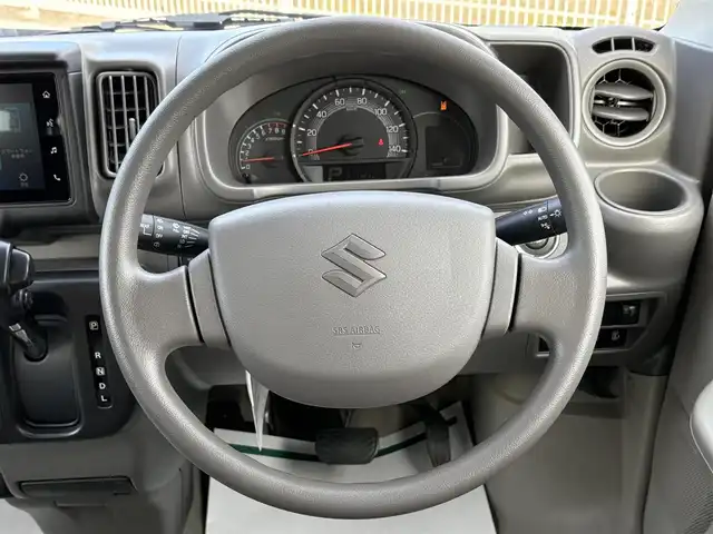 スズキ エブリイ JOINターボ 岩手県 2024(令6)年 1.3万km パールホワイト 禁煙車/4WD(切替)/ターボ/両側パワースライドドア/運転席側シートヒーター/ディスプレイオーディオ/→Bluetooth/FM/AM/バックカメラ/横滑り防止装置/レーンキープアシスト/デュアルカメラブレーキサポート/リアコーナーセンサー/〇プッシュスタート/〇電動格納ミラー/〇スマートキー/オートライト/LEDヘッドライト