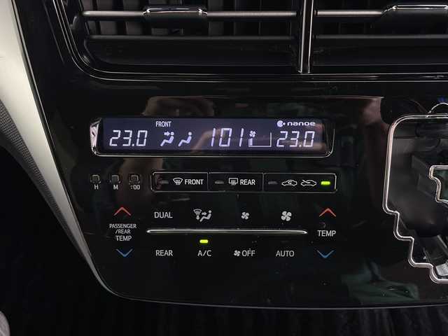 トヨタ エスティマ アエラス プレミアム G 秋田県 2016(平28)年 4.3万km スパークリングブラックパールクリスタルシャイン ４WS/純正ナビ　/フルセグＴＶ　/両側パワースライド　/電動リアゲート　/ＴＲＤエアロ　/バックカメラ　/ドライブレコーダー　/ＥＴＣ２．０　/クルーズコントロール　/運転席パワーシート　/前席シートヒーター　/オートライト