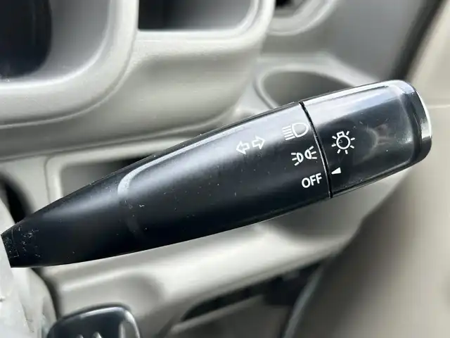 スズキ エブリイ PC リミテッド 鹿児島県 2017(平29)年 5.1万km スペリアホワイト CDチェンジャー/両側スライドドア/布シート/ヘッドライトレベライザー/純正フロアマット/ベンチシート/フルフラットシート